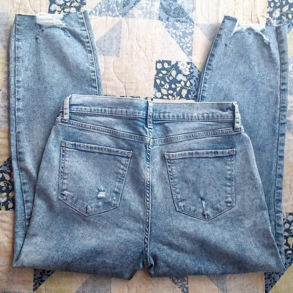 ⭐Distressed Jeans Bundle - Picture 9 of 9